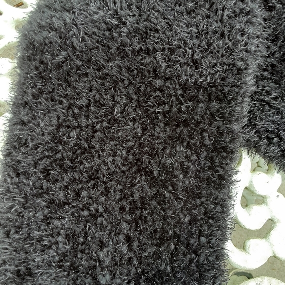 Black Infinity Scarf - Picture 7 of 8